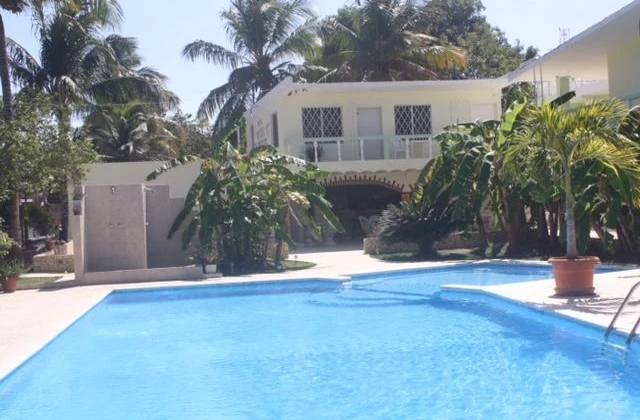 Hotel Magic Tropical Boca Chica Pool 1